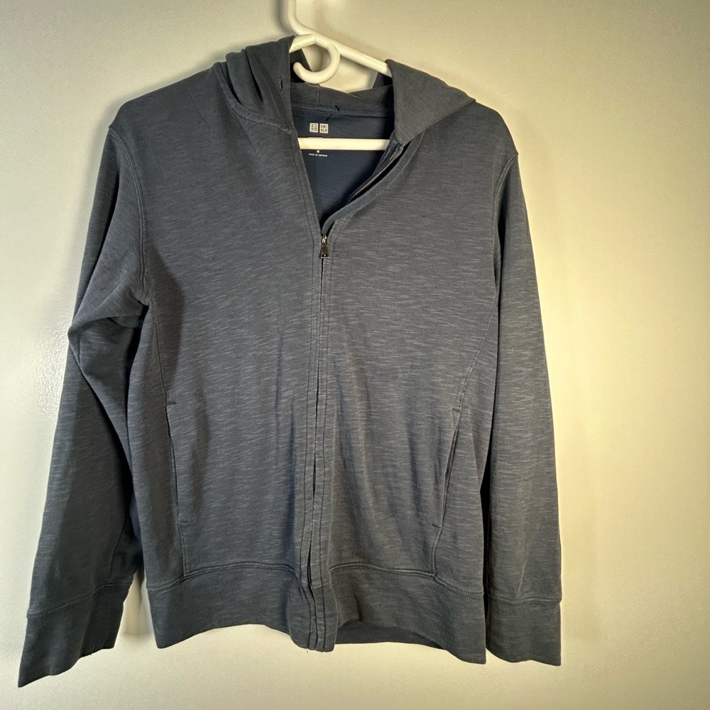 Uniqlo Men's Blue Zip-Up Hoodie
